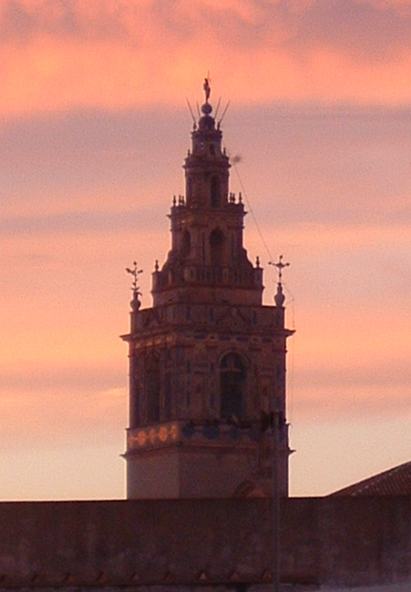 Torre de la iglesia de Ntra. Sra. de la Granada. Foto: Rafael Mrquez